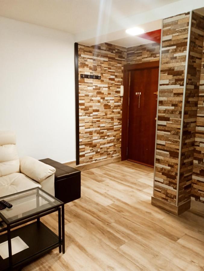 Precioso apartamento 3 habitaciones. Con patio. Camas Exterior foto
